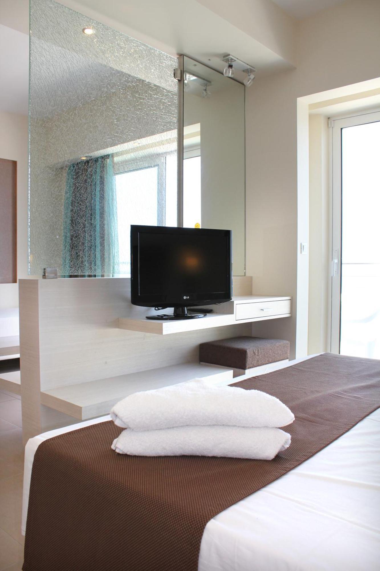 Sea Melody Beach Hotel Apartments Ialysos (Rhodes) Exterior foto